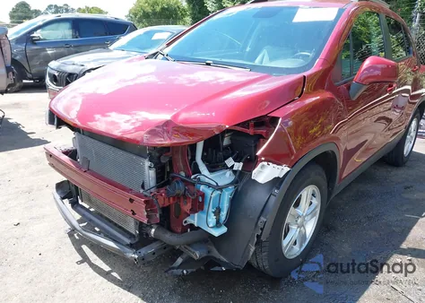 2021 Chevrolet Trax Fwd Lt from USA, damaged, VIN KL7CJLSB9MB329555
